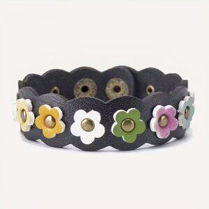 Boho Faux Leather Flower Power Bracelet 1555 (black)